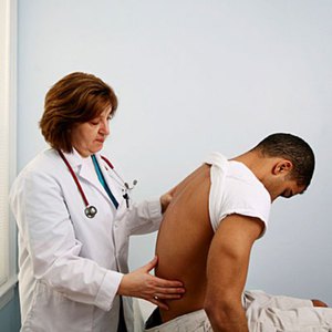 Болезнь Бехтерева - осмотр у врача Осмотр у врача - первый этап выявления заболевания