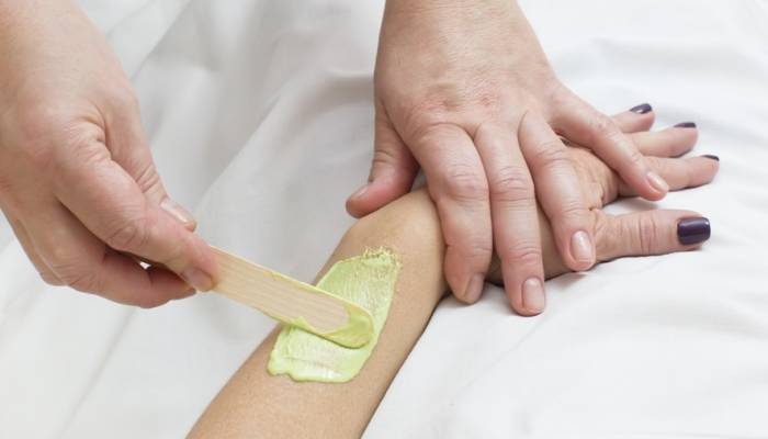 Эпиляция рук: способы и особенности