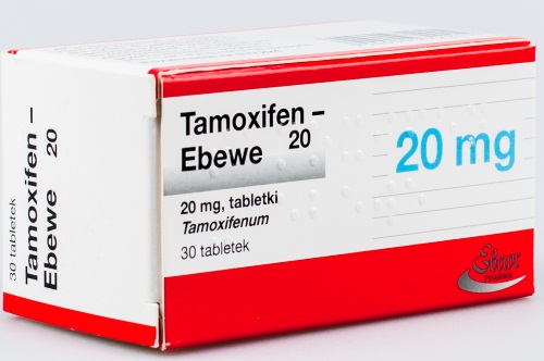 Шишка в грудине у женщин. Что это может быть, болит при нажатии, кормлении, как лечить