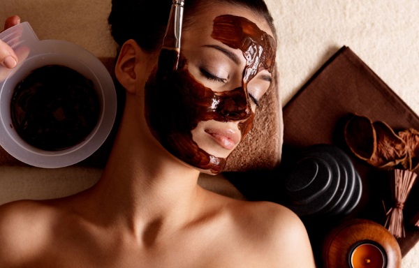 Отеки лица. Причины и лечение у пожилых, по утрам, при гипотиреозе, шейном остеохондрозе